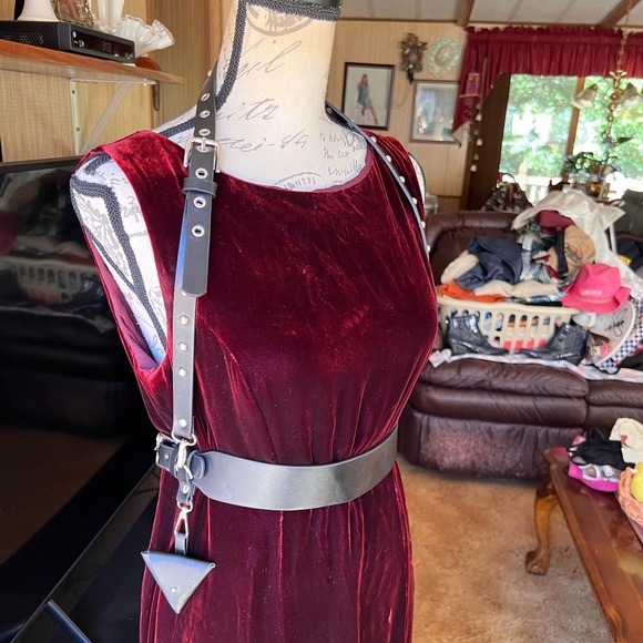 Black Faux leather adjustable harness - Picture 2 of 14